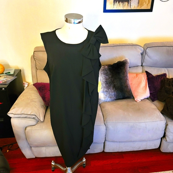 Emma & Mitchell: NWT Bow Ruffle Black Dress - Picture 2 of 8